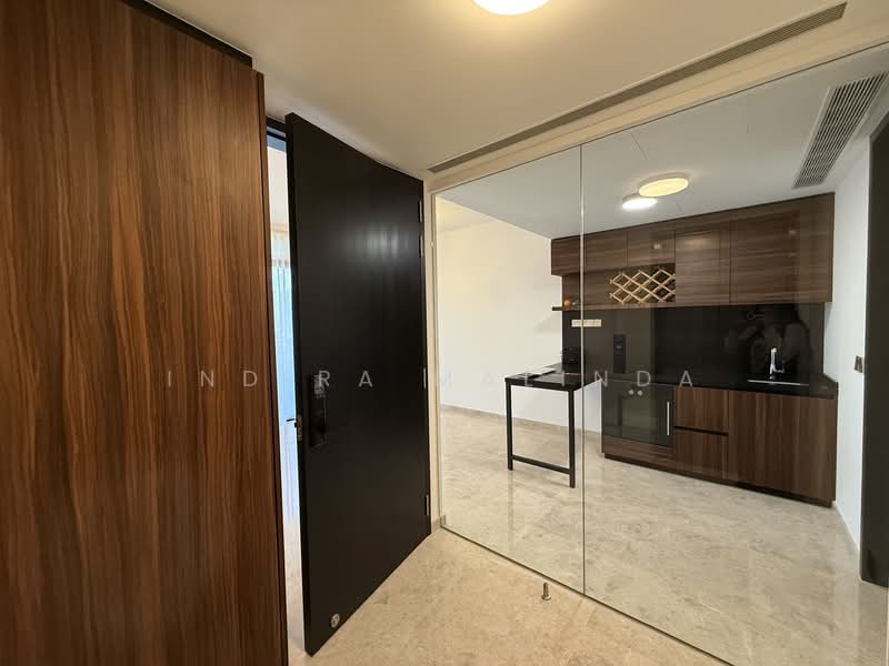 Pullman Residences, 18 Dunearn Road, 3 Bedrooms, 1,163 sqft, Condominium For Sale, by Indira Malinda, 500075633 - Kitchen - PropertyGuru.com.sg