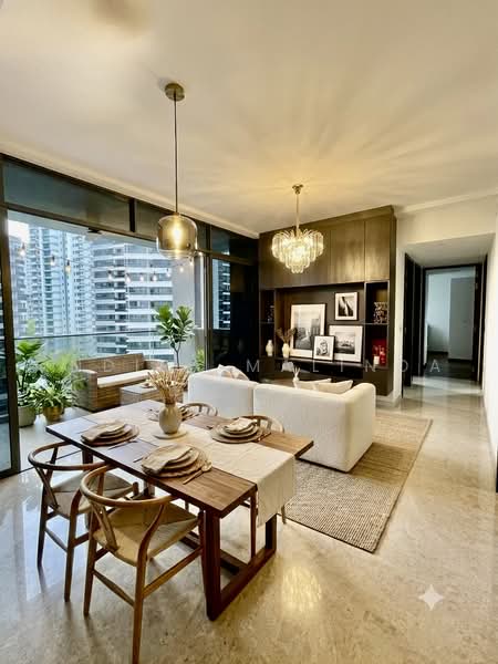 Pullman Residences, 18 Dunearn Road, Newton / Novena, 3 Bedrooms, 1,163 sqft, Condominium For Sale, by Indira Malinda, 500075633 - Living Room - PropertyGuru.com.sg