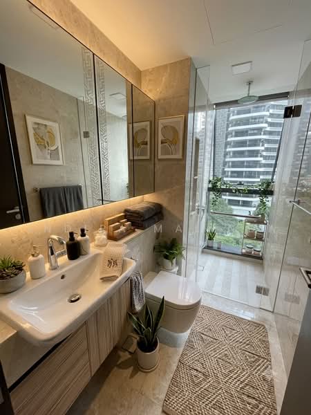 Pullman Residences, 18 Dunearn Road, Newton / Novena, 3 Bedrooms, 1,163 sqft, Condominium For Sale, by Indira Malinda, 500075633 - Common Bathroom - PropertyGuru.com.sg