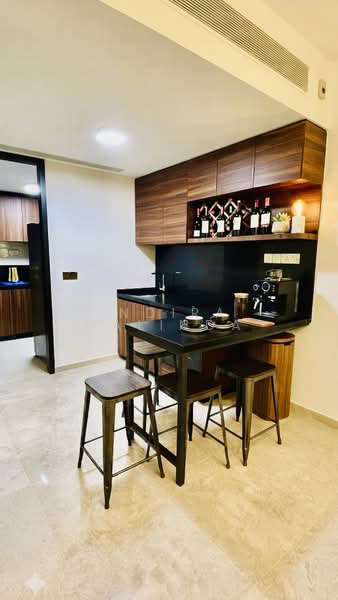 Pullman Residences, 18 Dunearn Road, Newton / Novena, 3 Bedrooms, 1,163 sqft, Condominium For Sale, by Indira Malinda, 500075633 - Dry Kitchen - PropertyGuru.com.sg