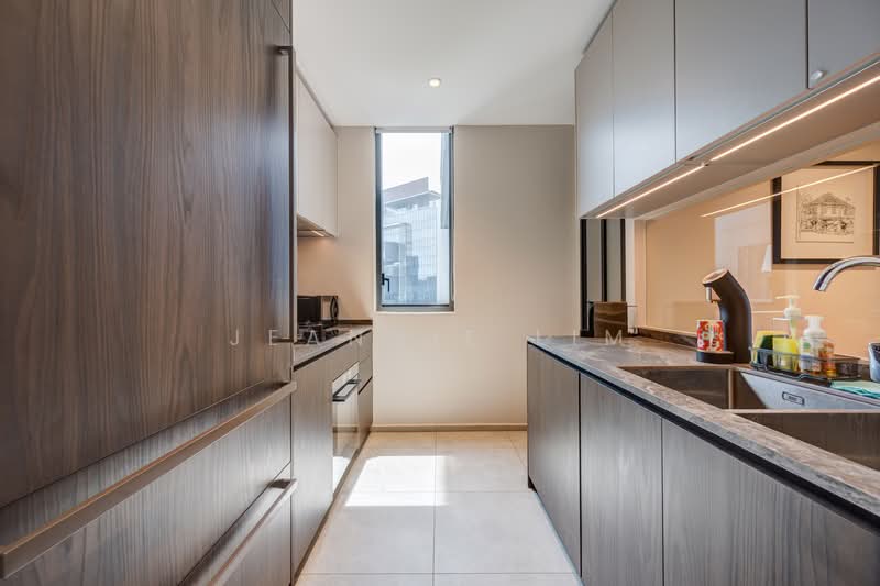 Leedon Green Condominium For Sale at S$ 3,750,000 | PropertyGuru Singapore - Kitchen