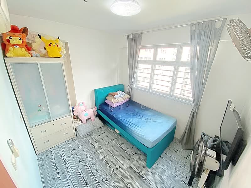 104A Canberra Street HDB Flat For Sale at S$ 560,000 | PropertyGuru Singapore - Bedroom