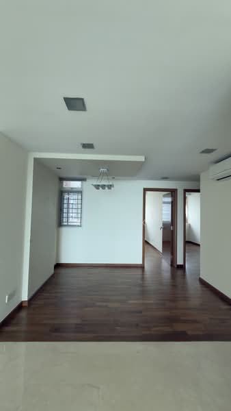 Costa Del Sol Condominium For Sale at S$ 3,100,000 | PropertyGuru Singapore - Interior