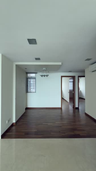 Costa Del Sol Condominium For Sale at S$ 3,100,000 | PropertyGuru Singapore - Interior