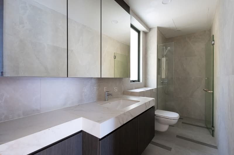 Landed @ East Coast, , 6 Bedrooms, 5,800 sqft, Corner Terrace For Rent, by Gates Lee, 500075676 - Bathroom - PropertyGuru.com.sg