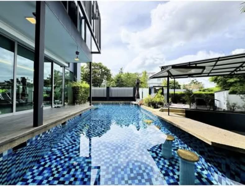 Detached with pool at Kembangan Estate Detached House For Sale at S$ 12,000,001 | PropertyGuru Singapore