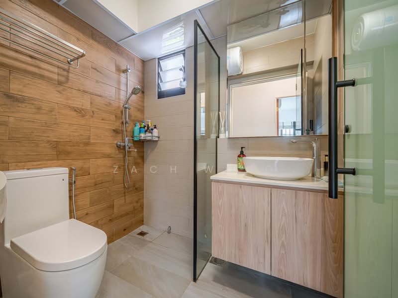 549A Segar Road HDB Flat For Sale at S$ 800,000 | PropertyGuru Singapore - Bathroom