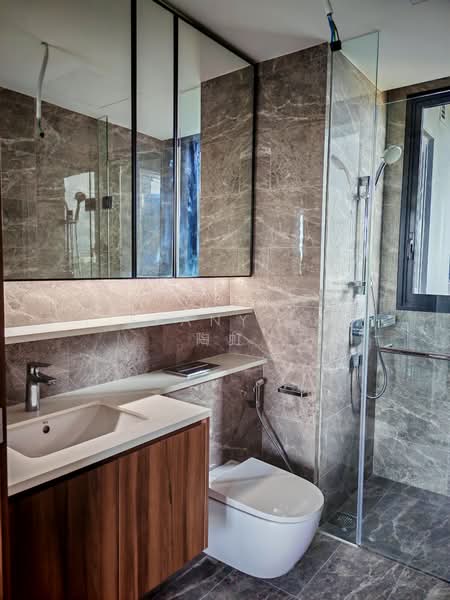 Lentor Modern, 3 Lentor Central, 3 Bedrooms, 1,109 sqft, Condominium For Rent, by Tiffany Tao 陶虹, 500075688 - Bathroom - PropertyGuru.com.sg