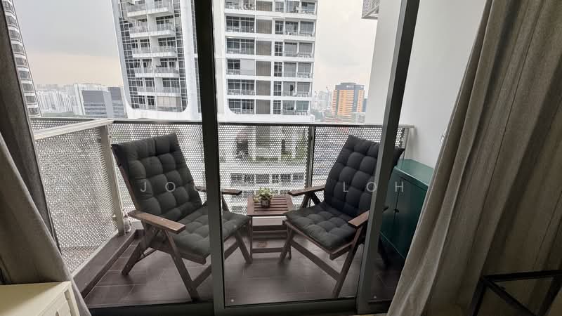 Spottiswoode 18 Condominium For Sale at S$ 1,299,000 | PropertyGuru Singapore - Balcony