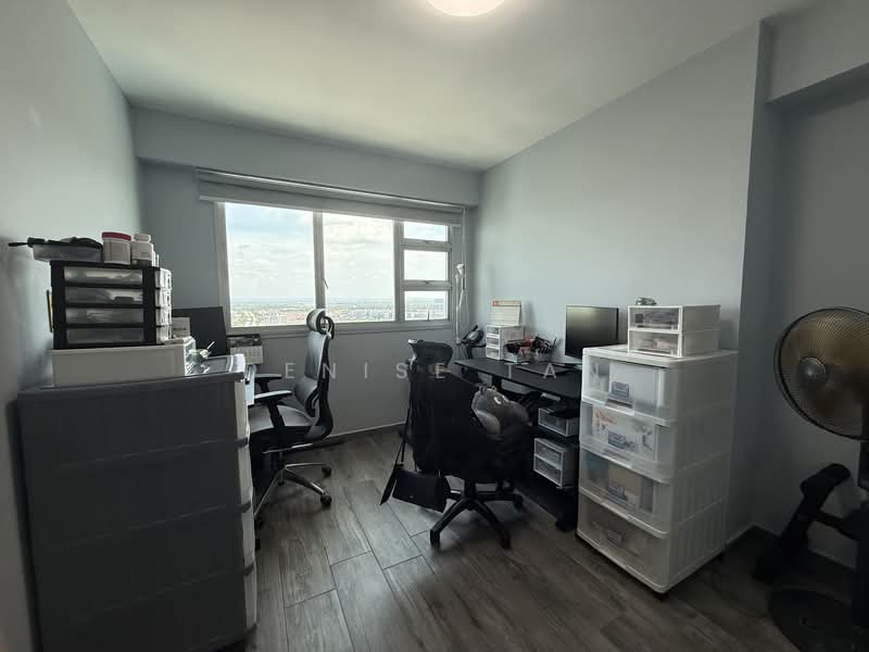 455B Ang Mo Kio Street 44 HDB Flat For Sale at S$ 1,320,000 | PropertyGuru Singapore - Study