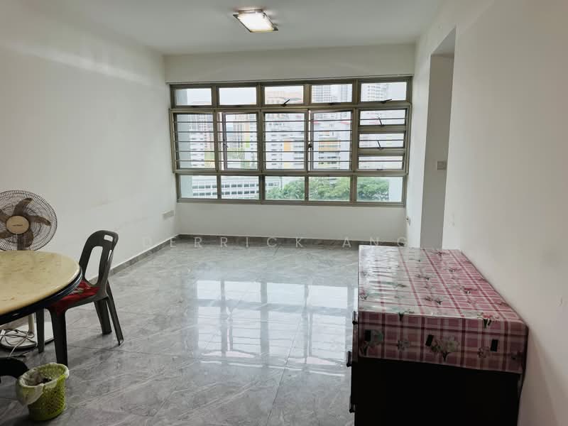 28 Ghim Moh Link, 28 Ghim Moh Link, 3 Bedrooms, 930 sqft, HDB Flat For Sale, by Derrick Ang, 500075698 - Living Room - PropertyGuru.com.sg