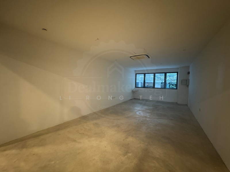 Icon @ Pasir Panjang, 218 Pasir Panjang Road, 388 sqft, Shop / Shophouse For Sale, by Li Rong Teh, 500075702 - Interior - CommercialGuru.com.sg