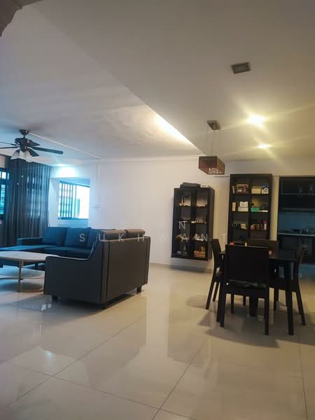 710 Pasir Ris Street 72, 710 Pasir Ris Street 72, 4 Bedrooms, 1,600 sqft, HDB Flat For Rent, by Stan Sukhwant, 500075709 - Living Room - PropertyGuru.com.sg