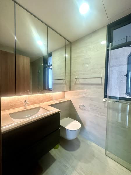 Fourth Avenue Residences, 8 Fourth Avenue, 3 Bedrooms, 915 sqft, Condominium For Rent, by Christina Au 欧慧妮, 500075721 - Bathroom - PropertyGuru.com.sg