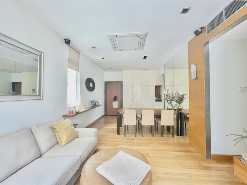 Robertson 100 Apartment For Sale at S$ 2,580,000 | PropertyGuru Singapore - Living Room