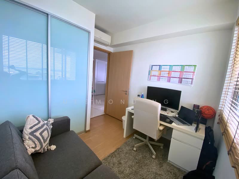 Ripple Bay Condominium For Sale at S$ 1,380,000 | PropertyGuru Singapore - Common Room