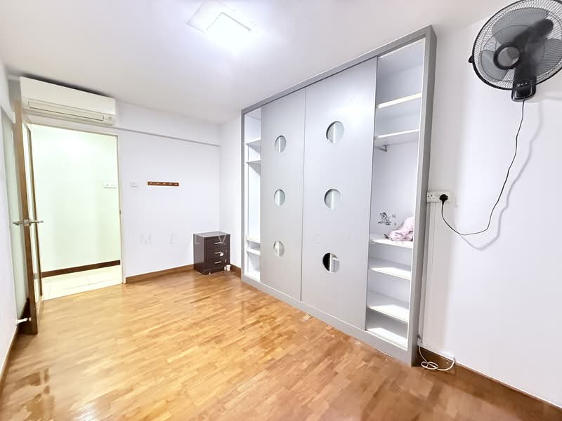 299 Punggol Central HDB Flat For Sale at S$ 679,999 | PropertyGuru Singapore - Interior