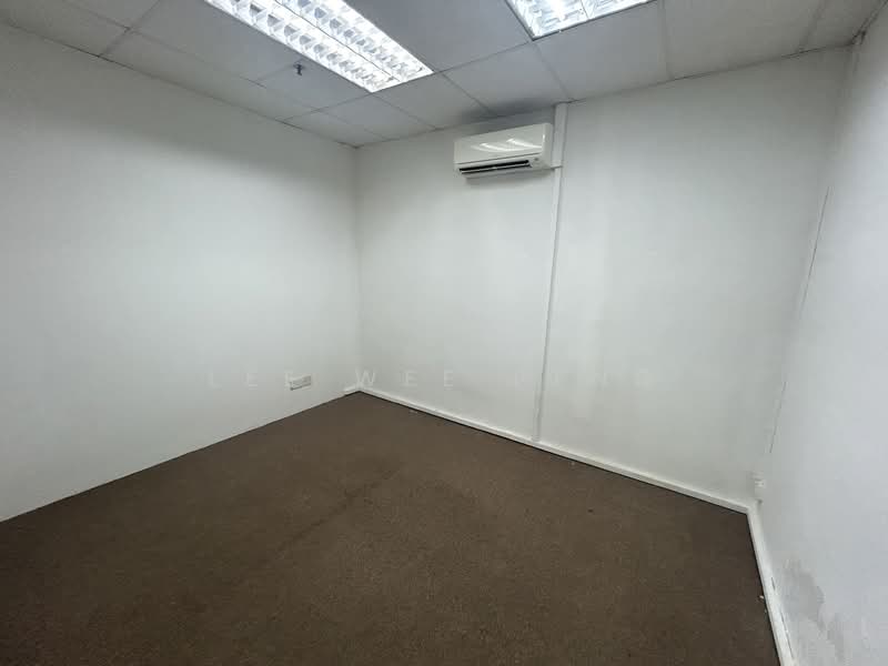 Sharely Warehouse, 51 Tannery Lane, 1,377 sqft, Light Industrial (B1) For Sale, by Lee Wee Peng, 500075755 - Interior - CommercialGuru.com.sg
