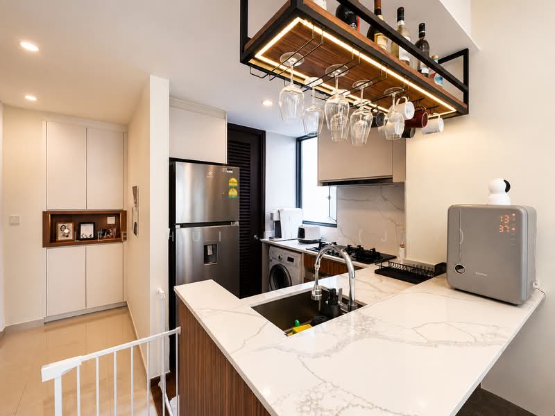 The Gazania, 15 How Sun Drive, 3 Bedrooms, 883 sqft, Condominium For Sale, by Lee Hui Jun (Joy), 500075756 - Kitchen - PropertyGuru.com.sg