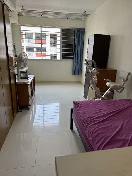 For Sale - 434 Hougang Avenue 8