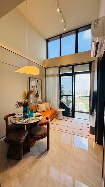 Tembusu Grand Condominium For Sale at S$ 1,409,000 | PropertyGuru Singapore - Living Room