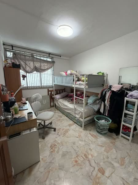 331 Serangoon Avenue 3, 331 Serangoon Avenue 3, 3 Bedrooms, 904 sqft, HDB Flat For Rent, by Huili Koh, 500075778 - Bedroom - PropertyGuru.com.sg