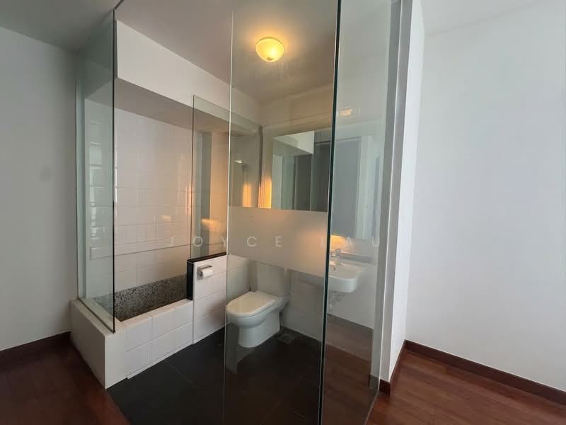 3 Storey Orchard Terrace, 4+1, move in, walk to Paragon, Orchard MRT, Orchard Rd, Scotts road, Mount Elizabeth, 4 Bedrooms, 3,200 sqft, Terraced House For Rent, by Joyce Lau, 500075779 - Bathroom - PropertyGuru.com.sg