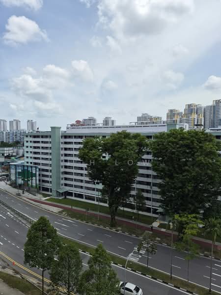 119 Ang Mo Kio Avenue 3 HDB Flat For Sale at S$ 450,000 | PropertyGuru Singapore - Exterior