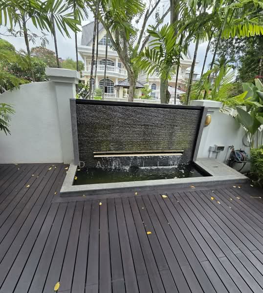 Braddell Heights Estate Bungalow House For Sale at S$ 9,580,000 | PropertyGuru Singapore - Exterior