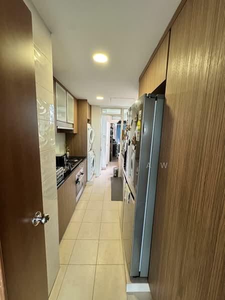 Costa Del Sol, 80 Bayshore Road, 3 Bedrooms, 1,227 sqft, Condominium For Rent, by Eugene Aw, 500075789 - Kitchen - PropertyGuru.com.sg