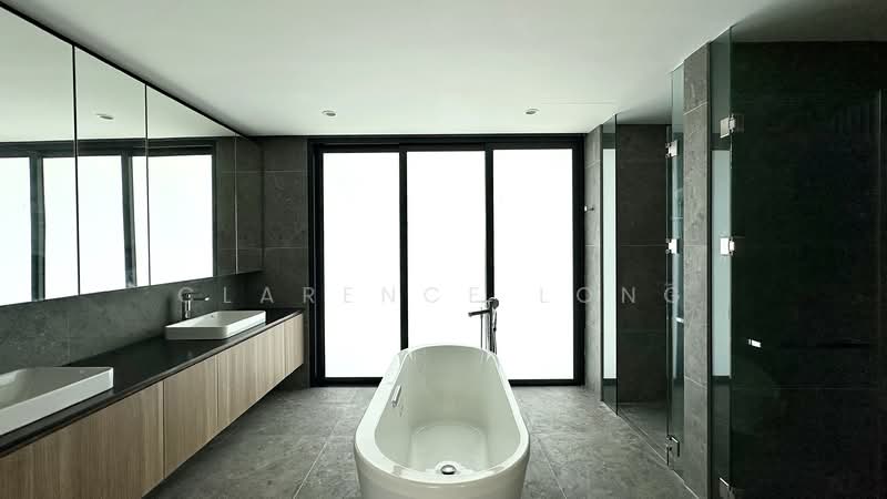 Binjai Vicinity Bukit Timah Detached Bungalow 1km to MGS Brand New Detached House For Sale at S$ 16,980,000 | PropertyGuru Singapore - Master Ensuite