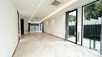 For Sale - Binjai Vicinity Bukit Timah Detached Bungalow 1km to MGS Brand New