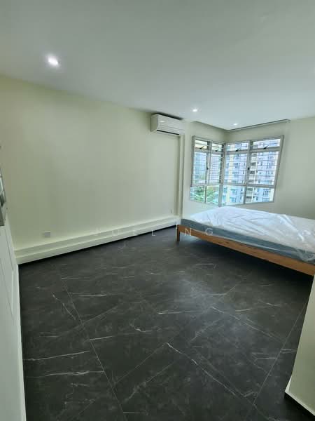 197B Punggol Field HDB Flat For Sale at S$ 720,000 | PropertyGuru Singapore - Bedroom