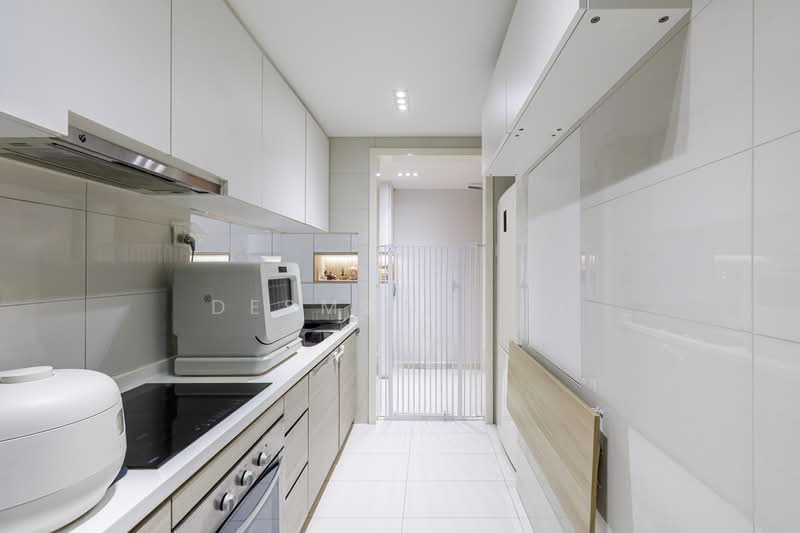 Austville Residences Executive Condominium For Sale at S$ 1,100,000 | PropertyGuru Singapore - Kitchen