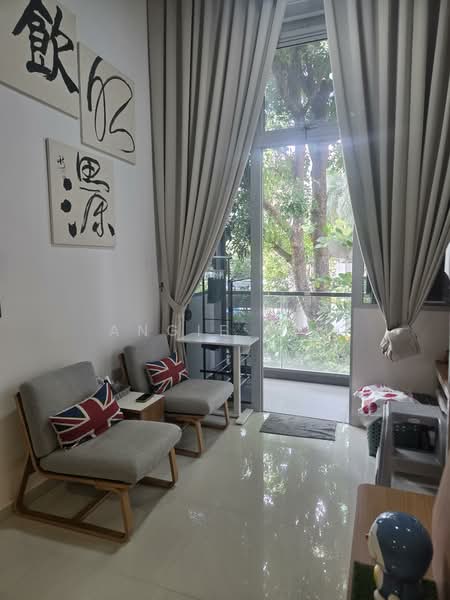 Hills TwoOne Apartment For Sale at S$ 980,000 | PropertyGuru Singapore - Living Room