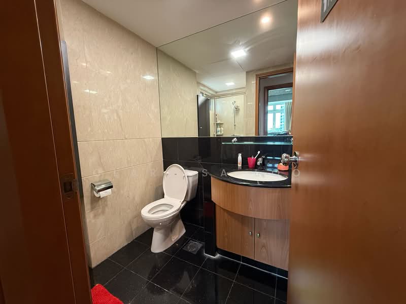Costa Del Sol Condominium For Sale at S$ 3,088,000 | PropertyGuru Singapore - Bathroom