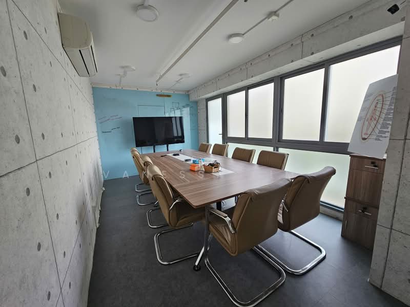 Victory Centre, 110 Lorong 23 Geylang, 1,964 sqft, Light Industrial (B1) For Rent, by Vanessa Sim, 500075864 - Interior - CommercialGuru.com.sg