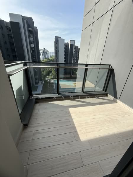 Leedon Green, 32 Leedon Heights, 2 Bedrooms, 614 sqft, Condominium For Rent, by Ida Santoso, 500075871 - Balcony - PropertyGuru.com.sg