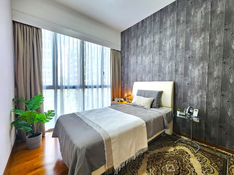 Seastrand Condominium For Sale at S$ 1,680,000 | PropertyGuru Singapore - Bedroom
