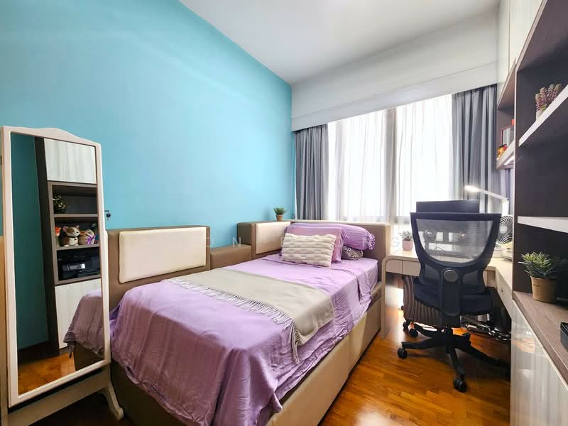 Seastrand Condominium For Sale at S$ 1,680,000 | PropertyGuru Singapore - Bedroom
