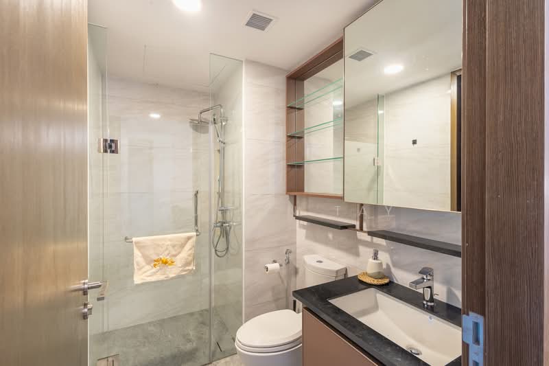 Normanton Park Condominium For Sale at S$ 1,560,000 | PropertyGuru Singapore - Bathroom