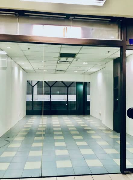 The Adelphi, 1 Coleman Street, 366 sqft, Other Retail For Rent, by Lester T., 500075909 - Interior - CommercialGuru.com.sg