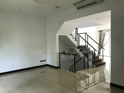 For Rent - Casabella