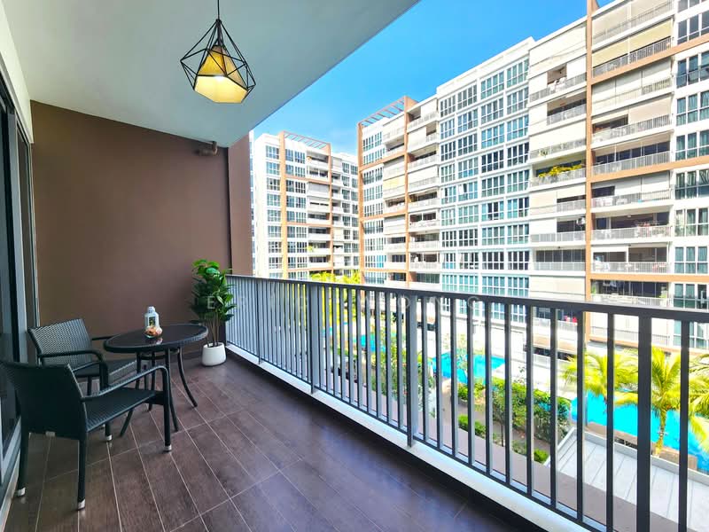 Seastrand Condominium For Sale at S$ 1,680,000 | PropertyGuru Singapore - Balcony