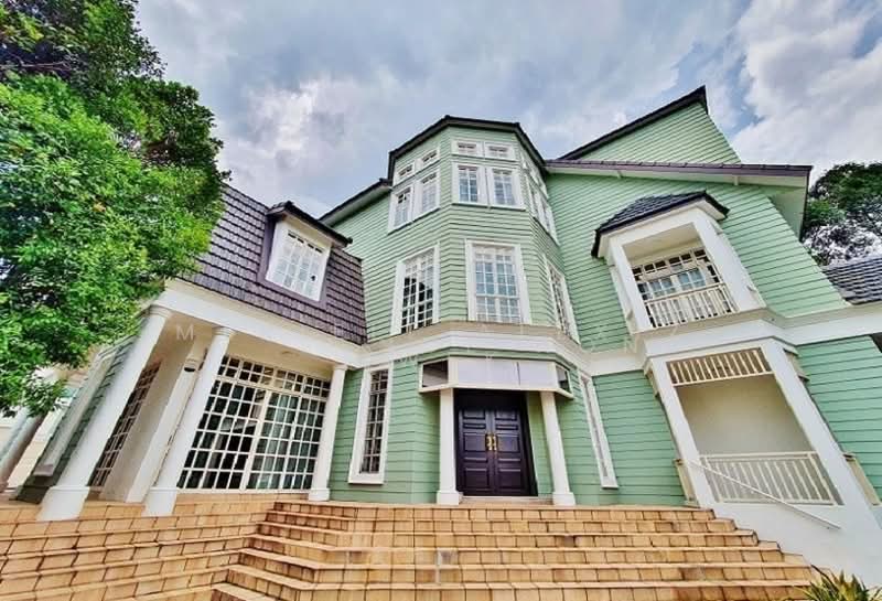 3-min fr backgate of SAS is your 8-bedroom home with pool and garden, Beechwood Grove, 8 Bedrooms, 8,183 sqft, Bungalow House For Rent, by Meriell Alexiz Kwek, 500075922 - Exterior - PropertyGuru.com.sg