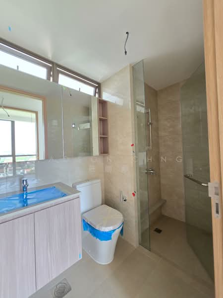 The Botany at Dairy Farm, 3 Dairy Farm Walk, 4 Bedrooms, 1,270 sqft, Condominium For Sale, by Kadson Chng 莊朋鄅, 500075932 - Bathroom - PropertyGuru.com.sg