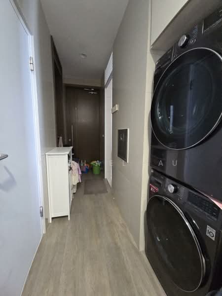 Meier Suites Apartment For Sale at S$ 4,380,000 | PropertyGuru Singapore - Corridor