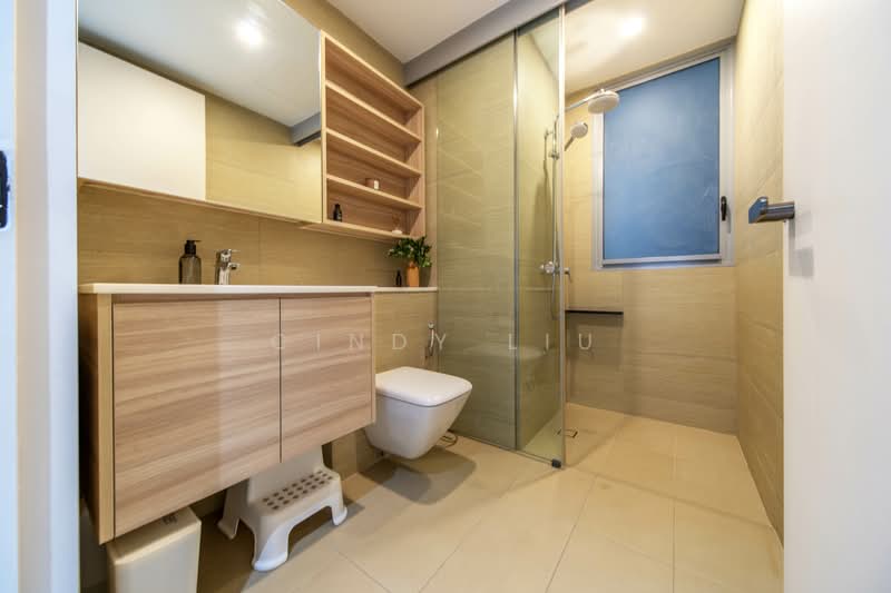 Mont Botanik Residence Condominium For Sale at S$ 1,350,000 | PropertyGuru Singapore - Bathroom