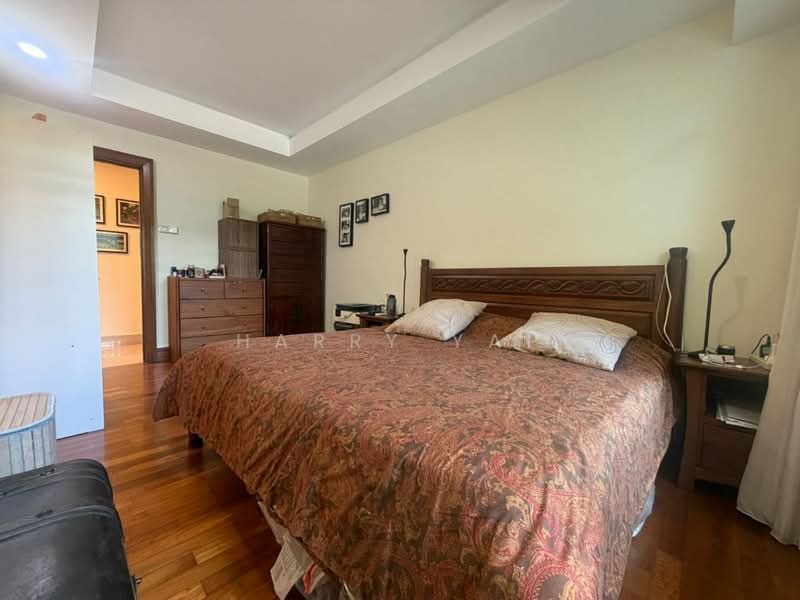 Valley Park Condominium For Sale at S$ 3,800,000 | PropertyGuru Singapore - Bedroom