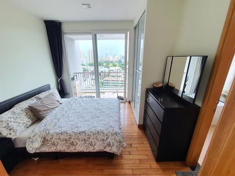 The Merlot, 101 Keng Lee Road, 3 Bedrooms, 1,098 sqft, Condominium For Rent, by Shelly Koh, 500075986 - Bedroom - PropertyGuru.com.sg